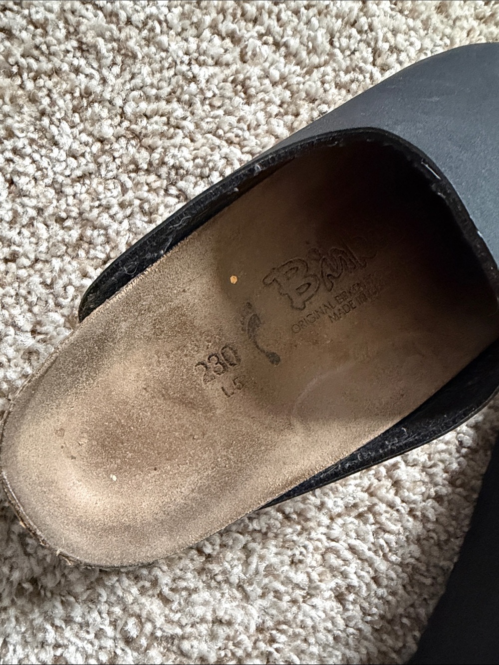 Birkenstock Black Slip-On Clogs - Picture 3 of 4